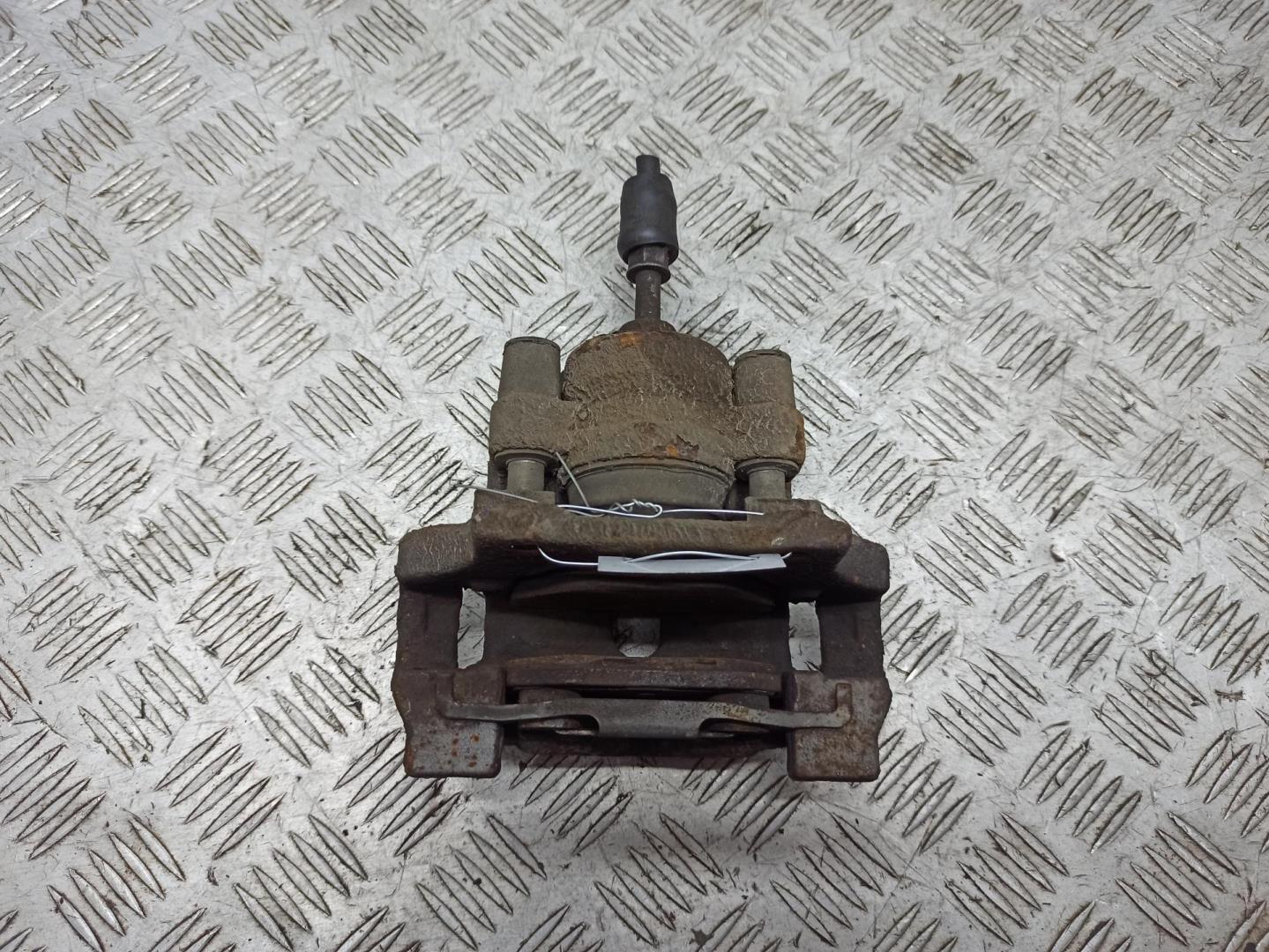 Суппорт задний правый