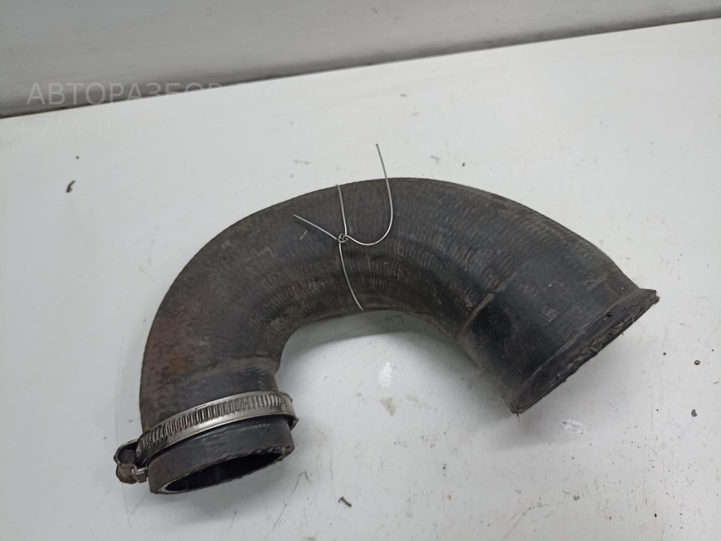 Патрубок интеркулера