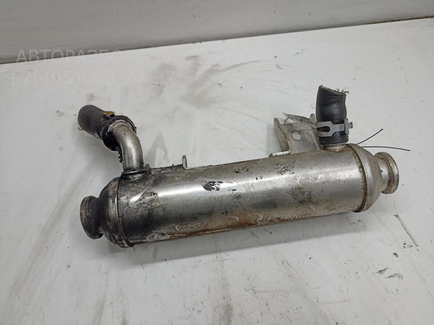 Тройник вентиляции картерных газов