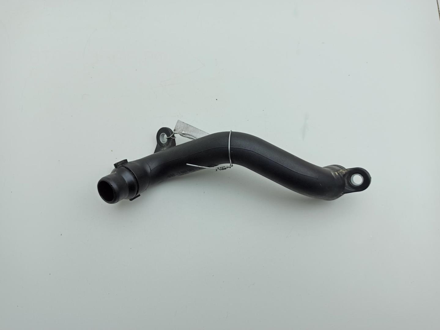 Трубка системы охлаждения