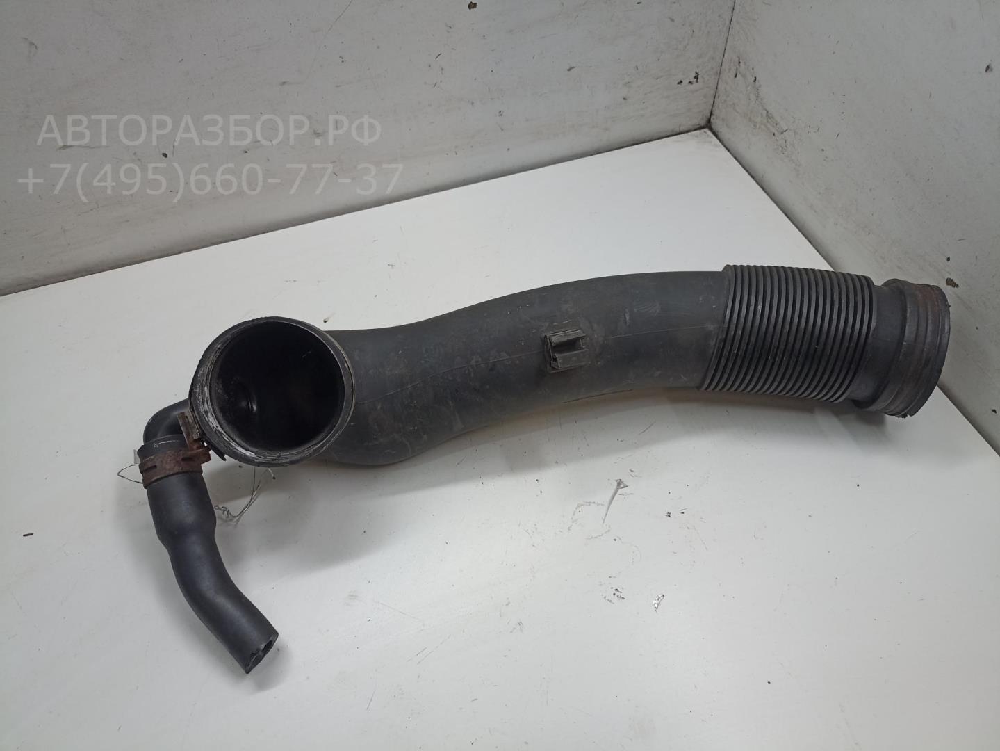 Трубка топливная