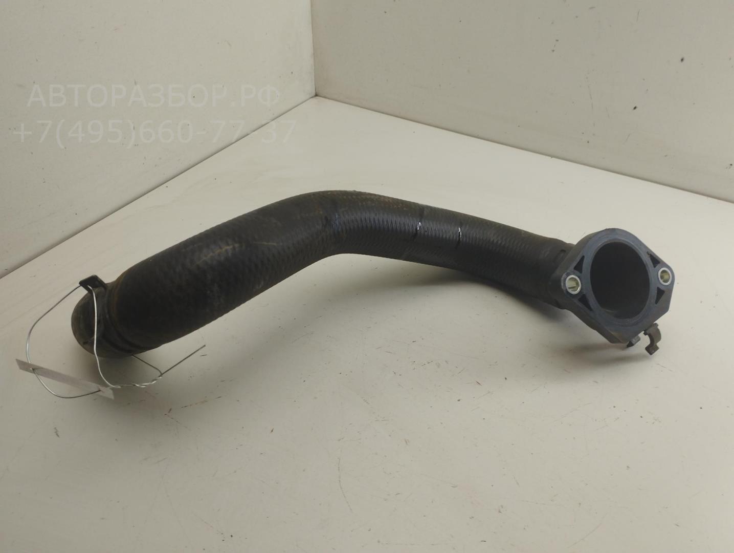 Патрубок радиатора