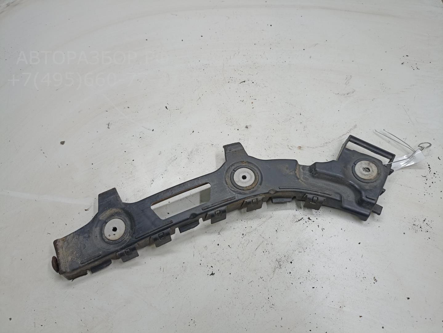 Кронштейн заднего бампера левый