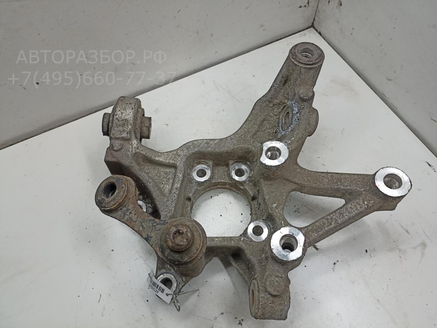 Кулак поворотный задний правый