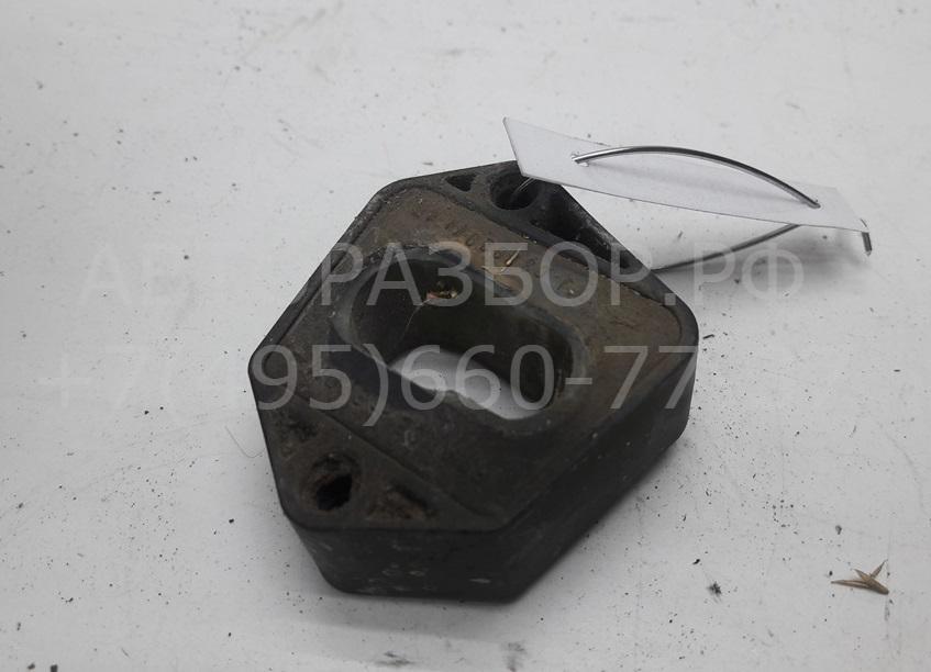 Кронштейн радиатора