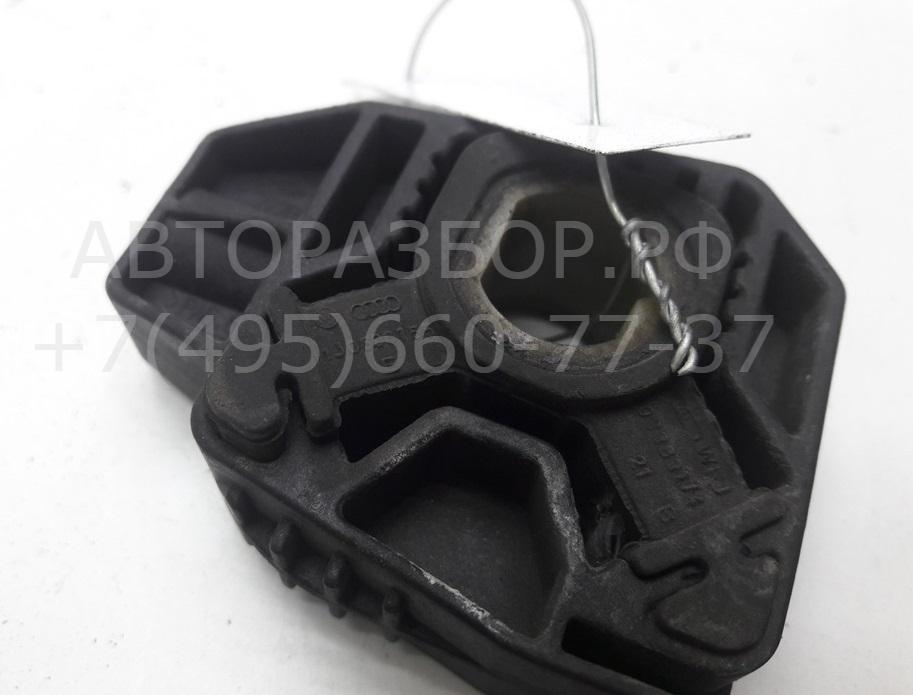 Кронштейн радиатора