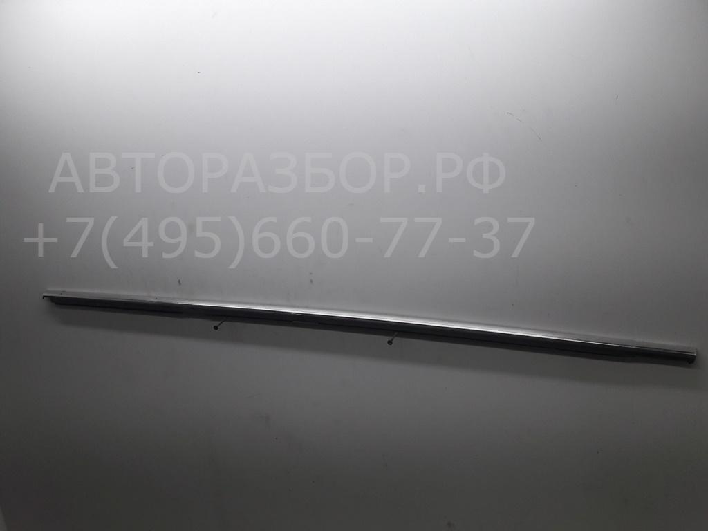 Накладка стекла заднего левого