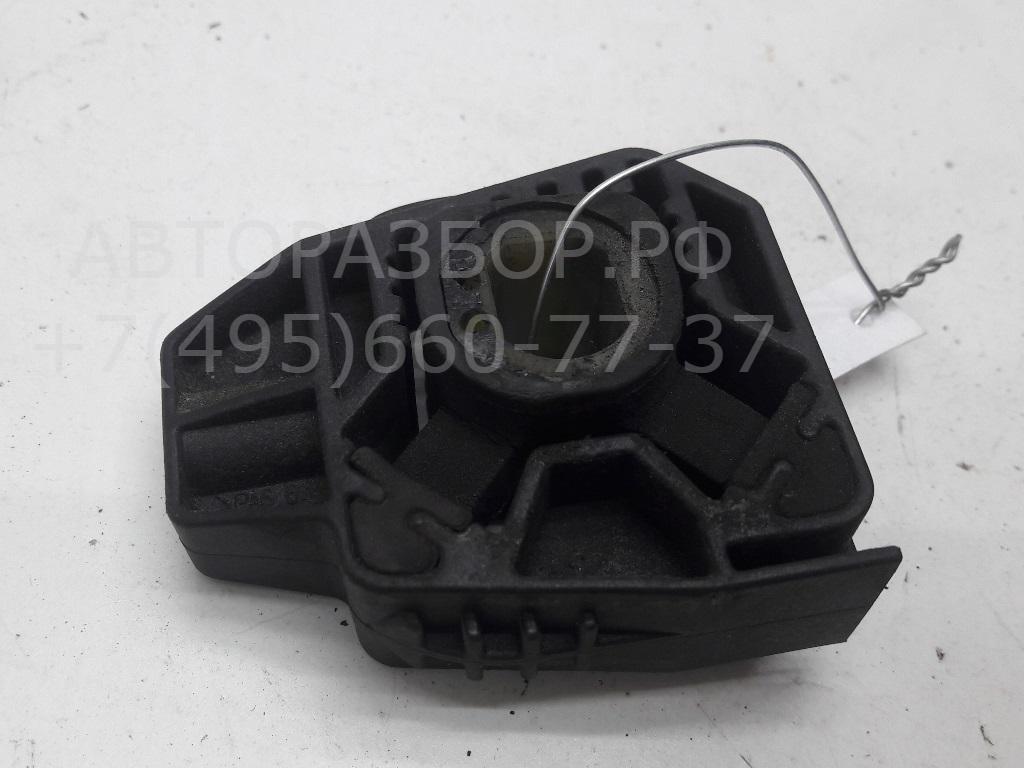 Кронштейн радиатора