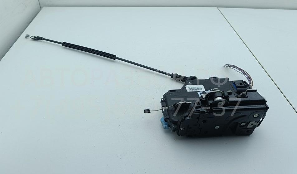 Замок двери задней правой