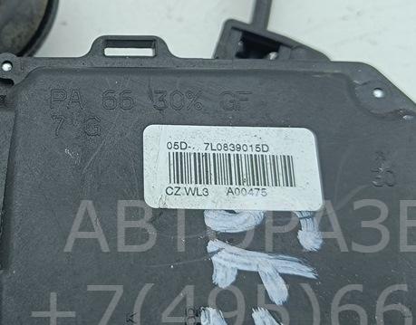 Замок двери задней левой