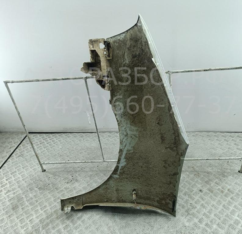 Крыло переднее правое