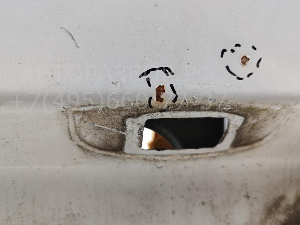 Дверь задняя левая