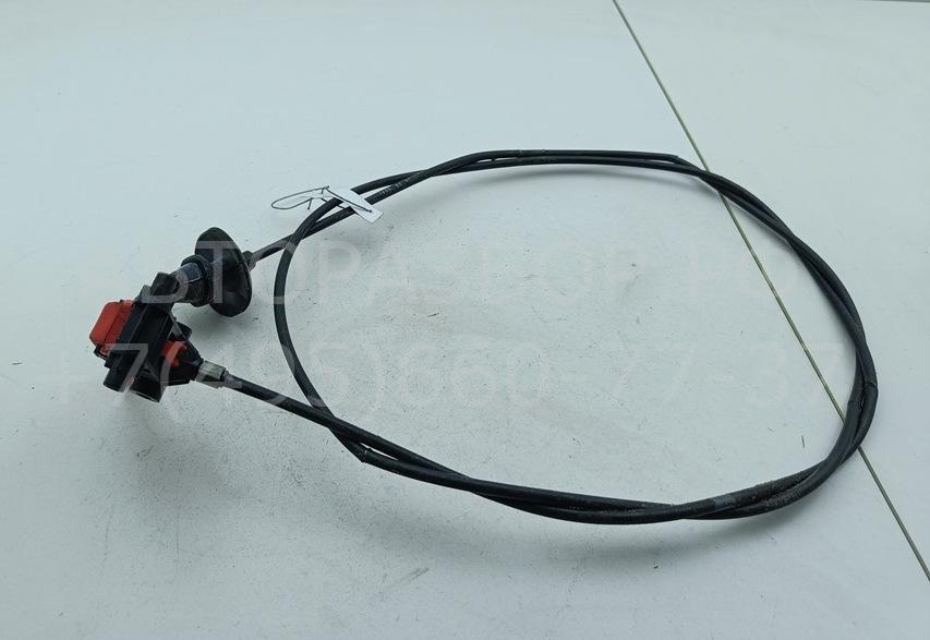 Трос открывания капота