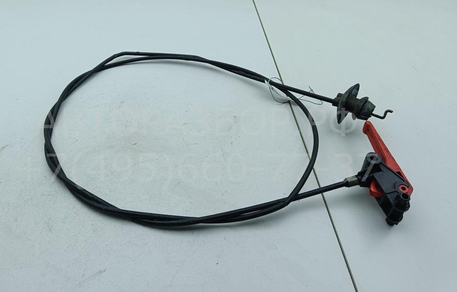 Трос открывания капота