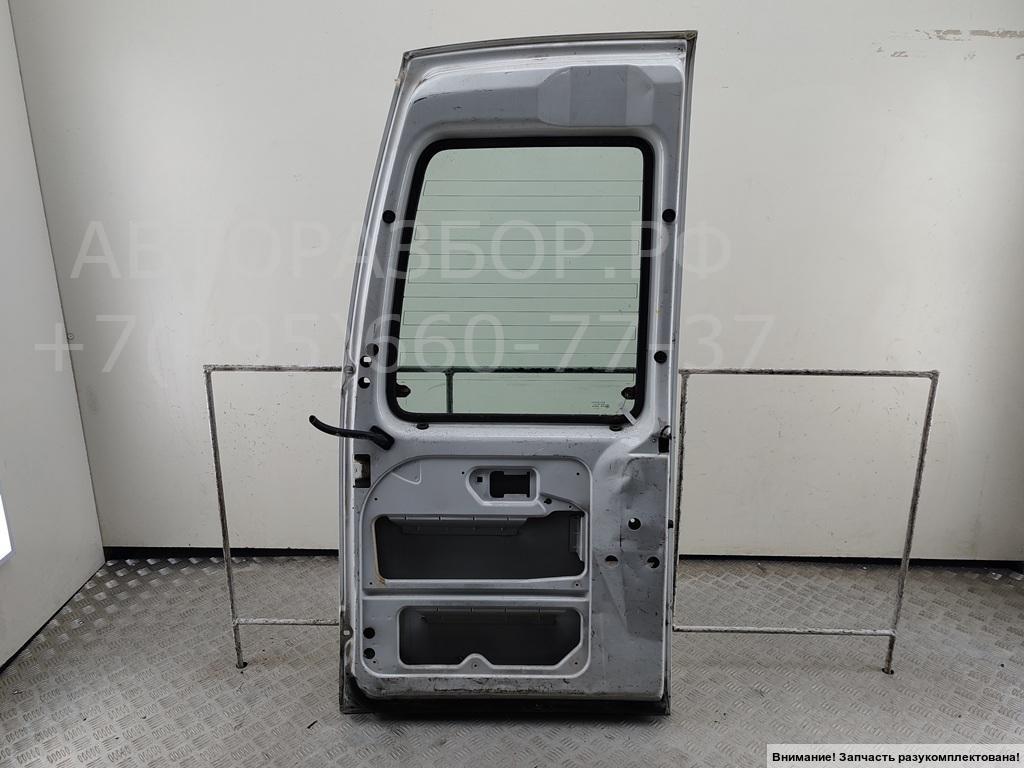 Дверь багажника правая