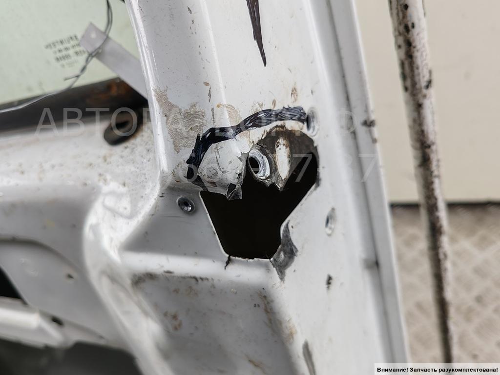 Дверь багажника правая