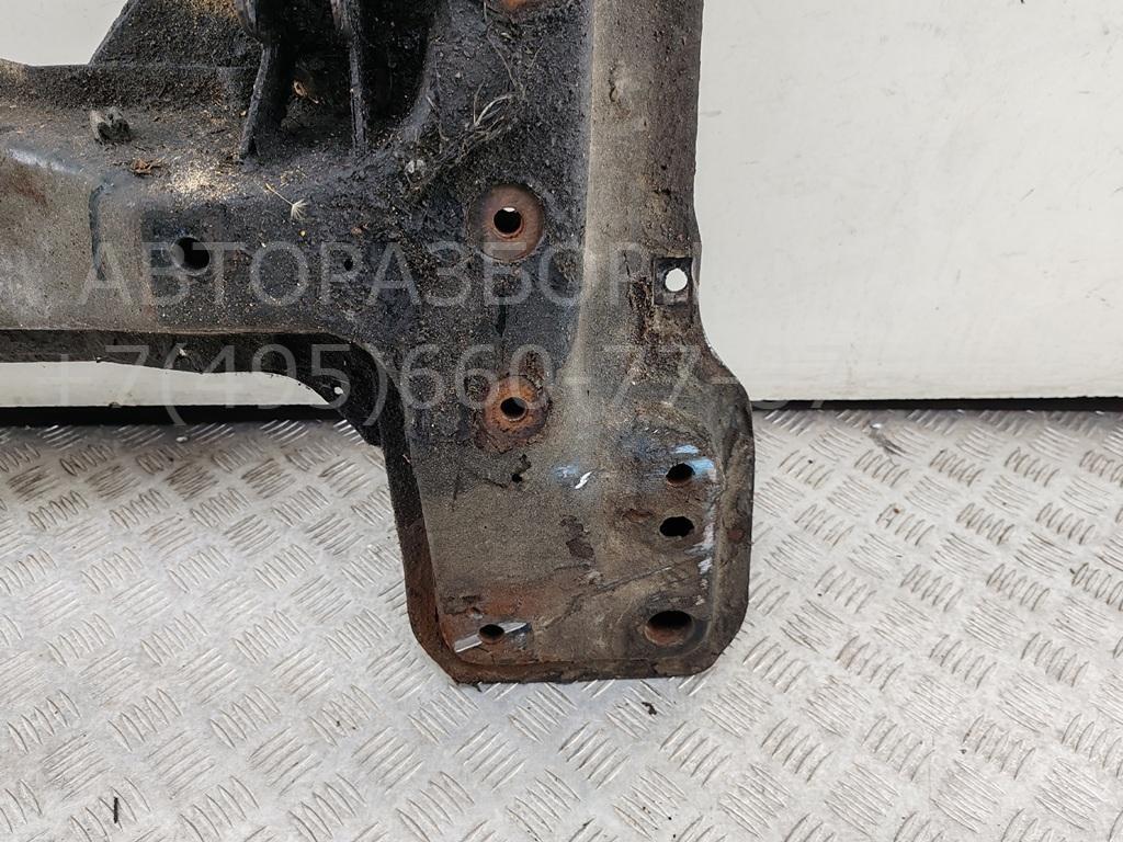 Балка подмоторная