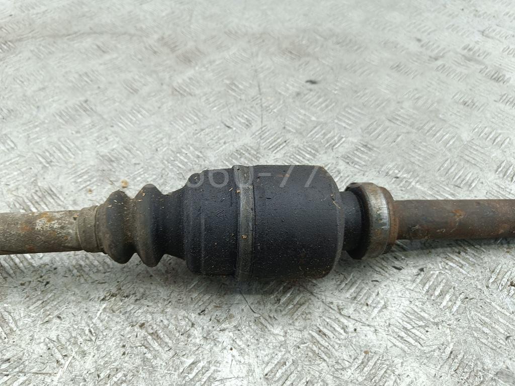 Полуось передняя правая
