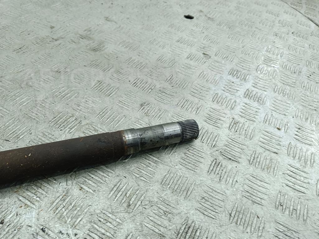 Полуось передняя правая