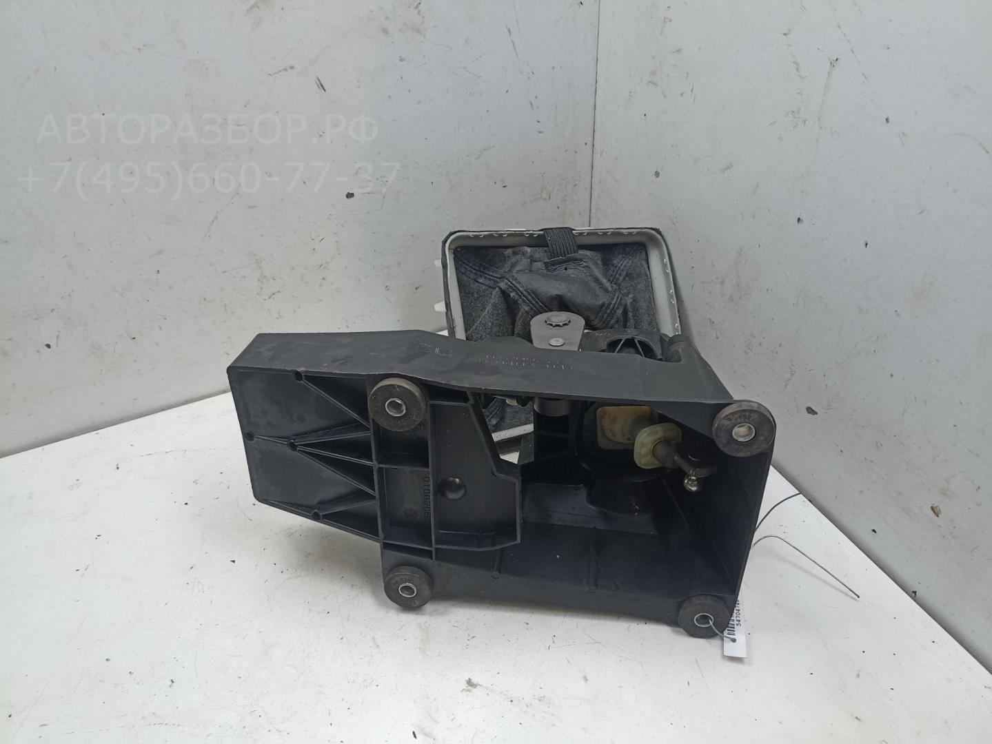 Кулиса МКПП / АКПП