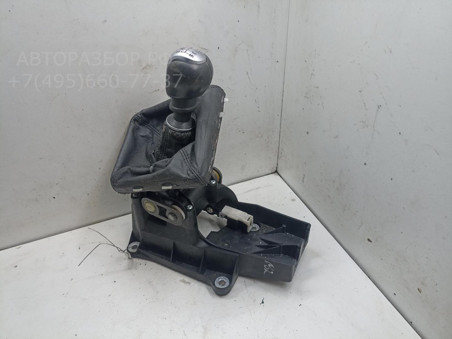 Кулиса МКПП / АКПП