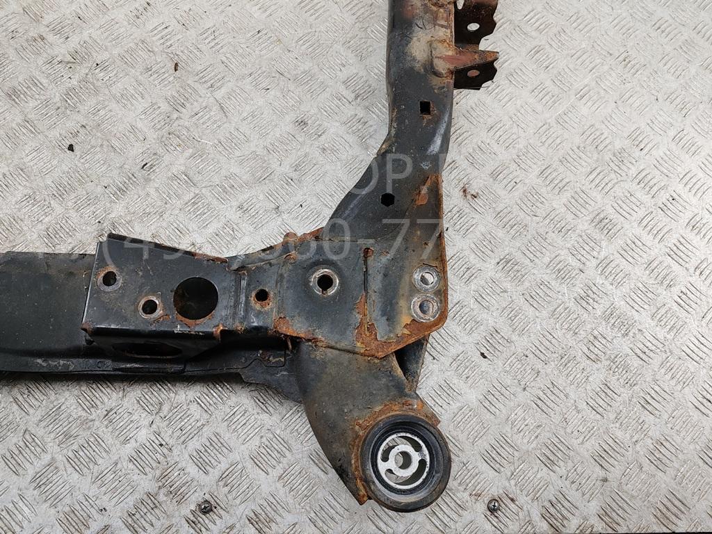 Балка подмоторная