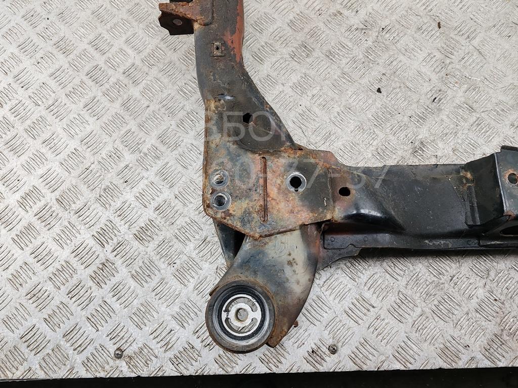 Балка подмоторная