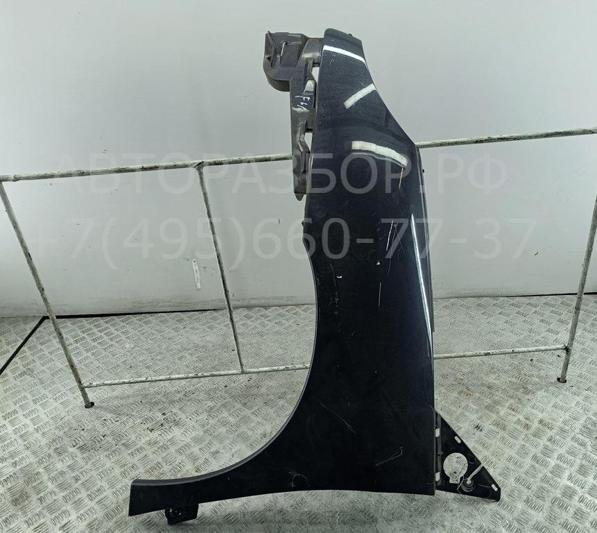 Крыло переднее правое