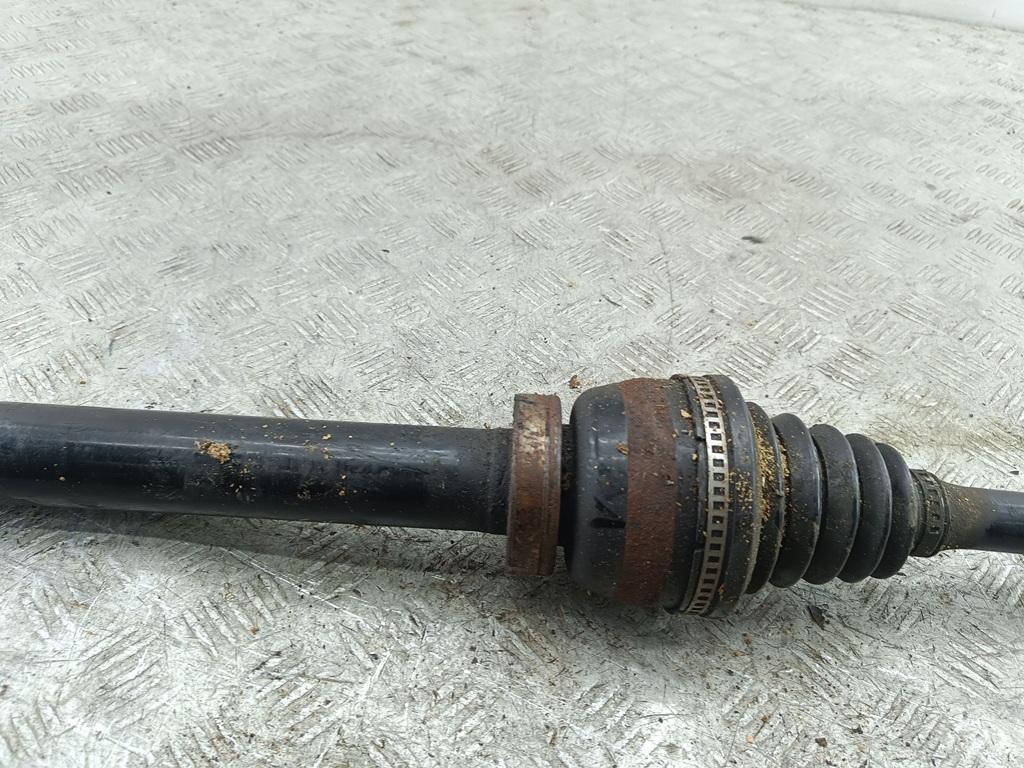 Полуось передняя правая