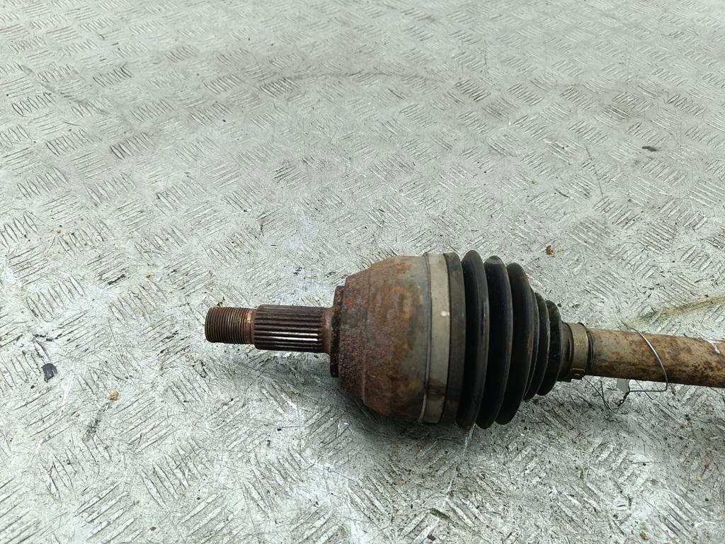 Полуось передняя левая