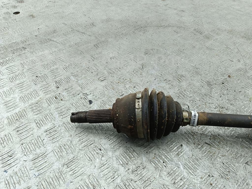 Полуось передняя левая
