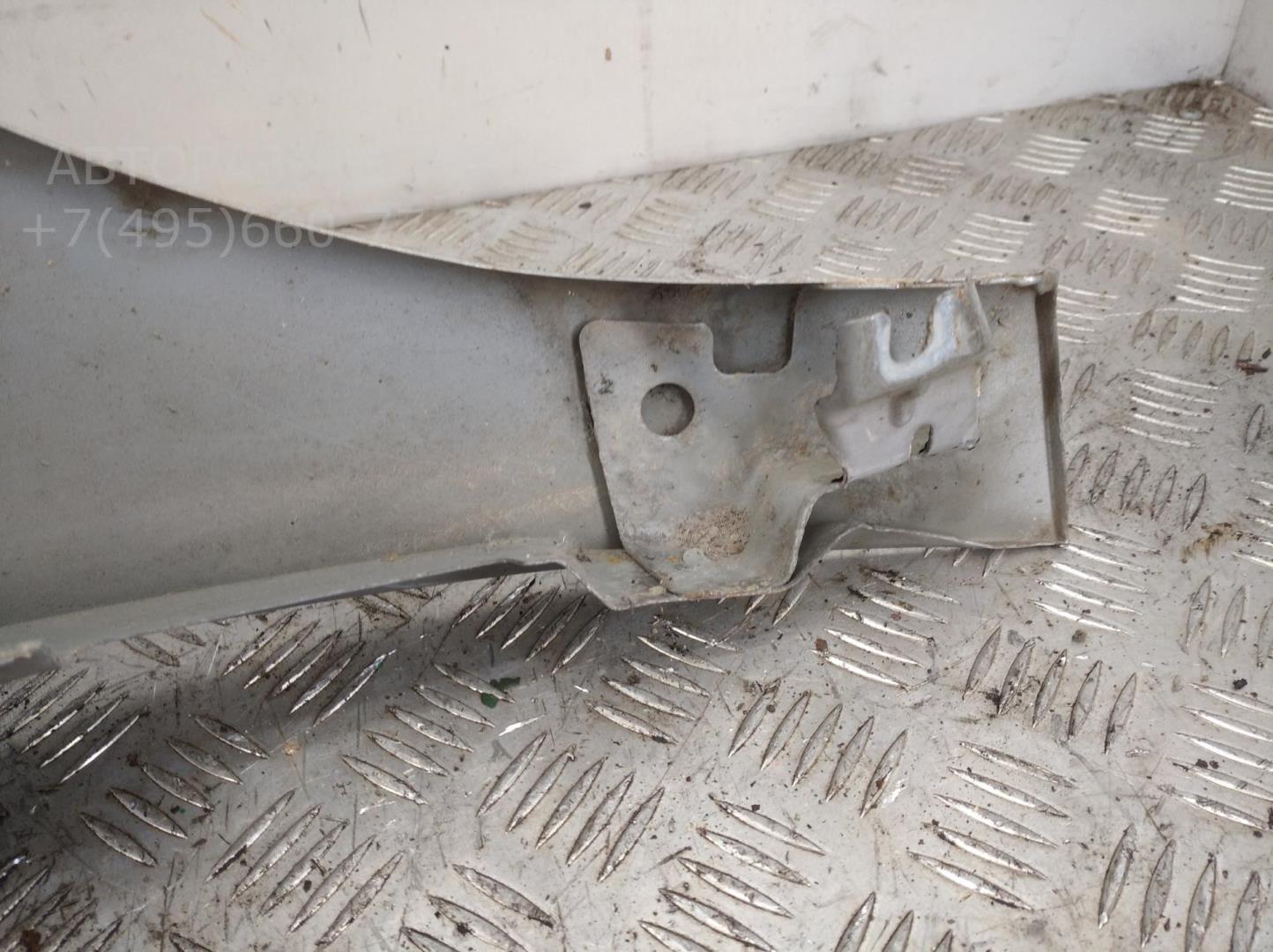 Крыло переднее левое