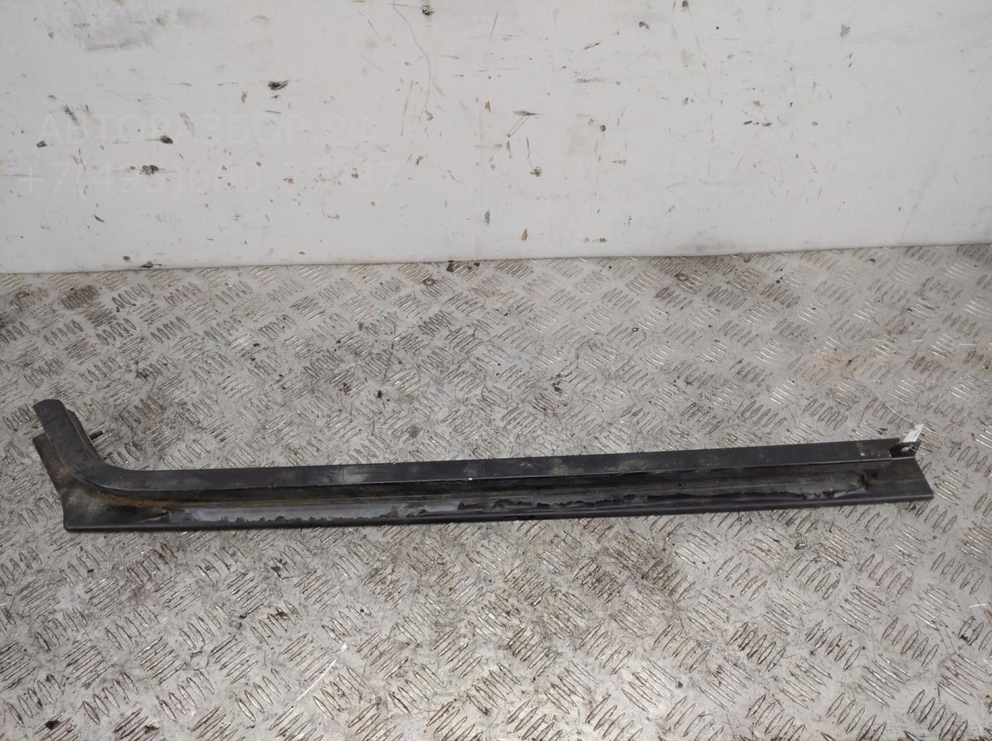 Направляющая двери сдвижной