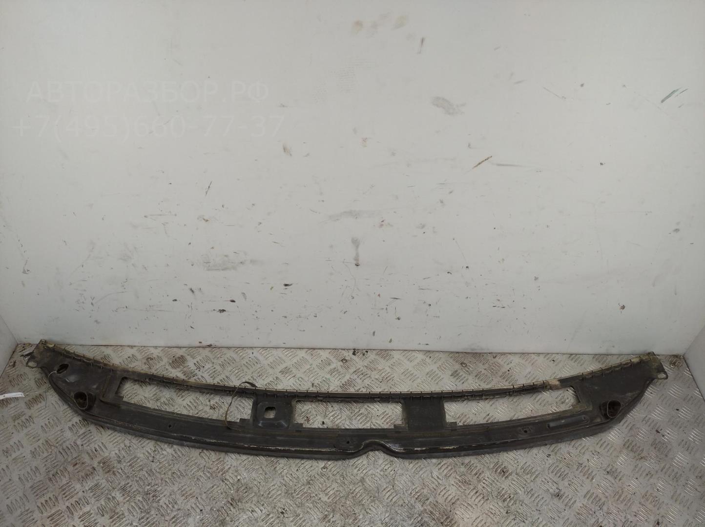 Решетка стеклоочистителей (Жабо)