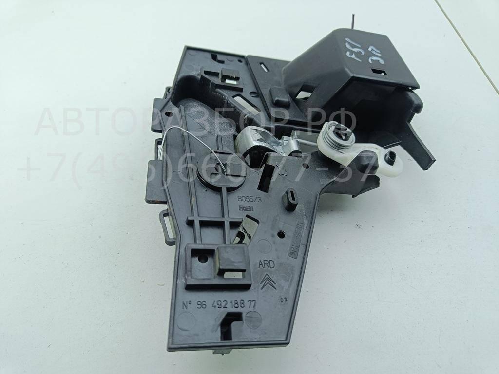 Ручка двери задней внутренняя правая