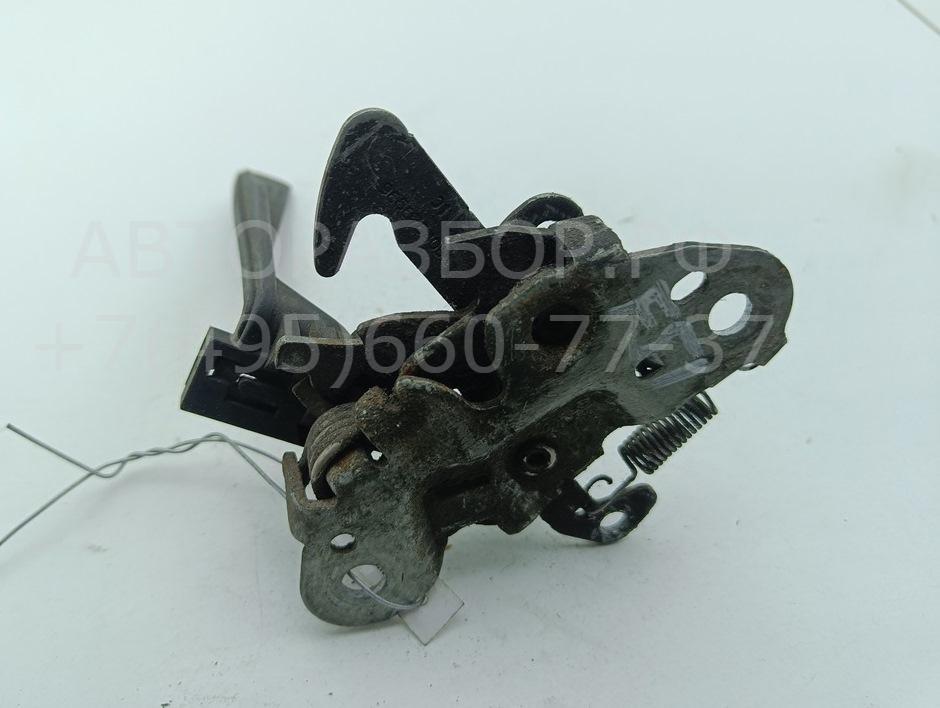 Ручка открывания капота