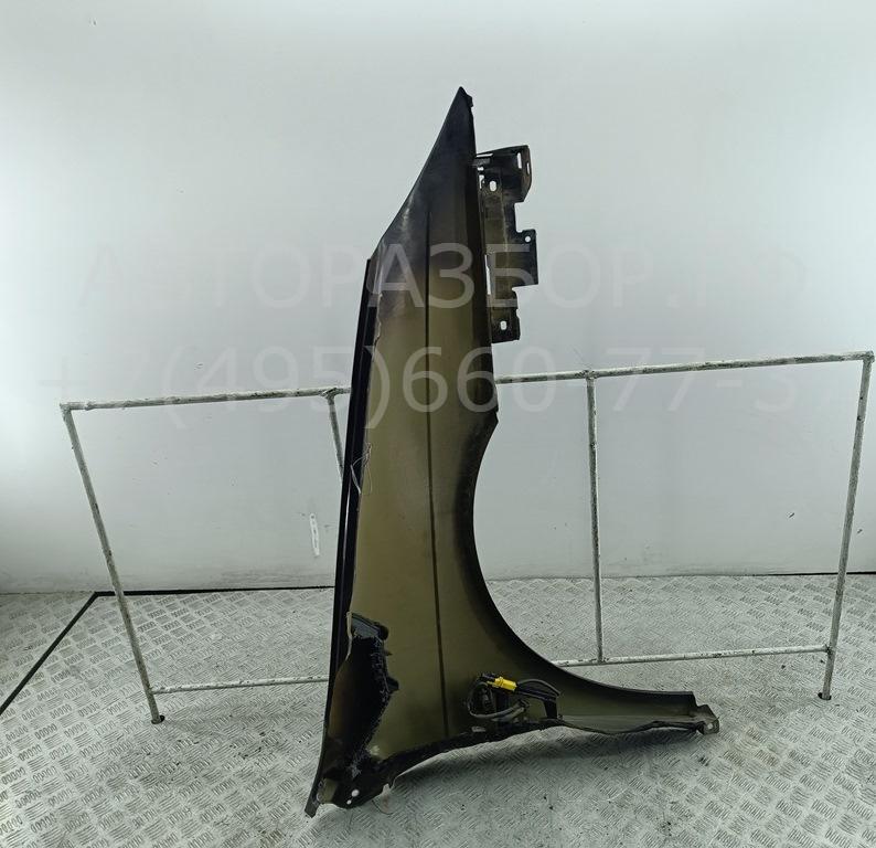 Крыло переднее левое