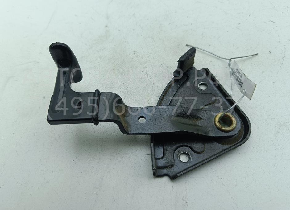 Ручка открывания капота