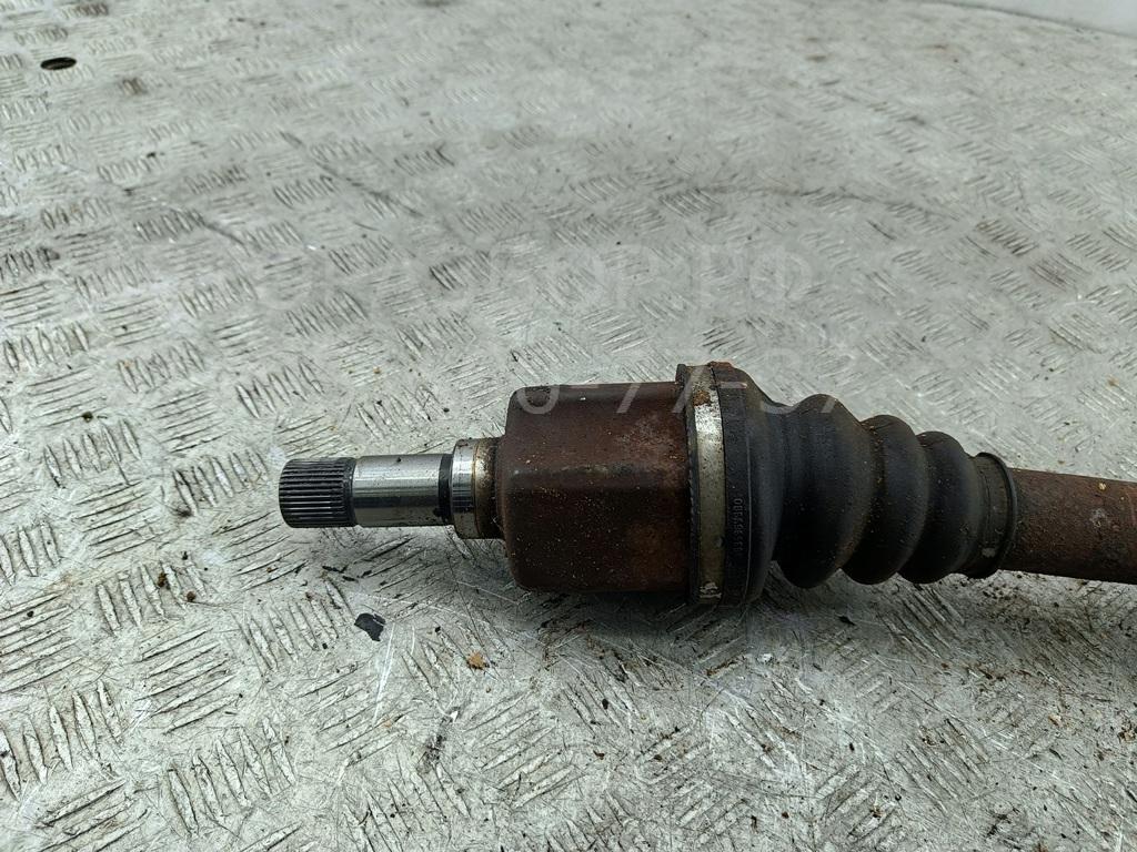 Полуось передняя левая