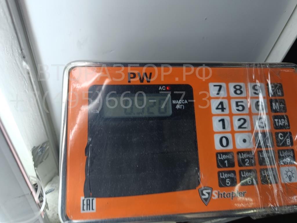 Петля двери