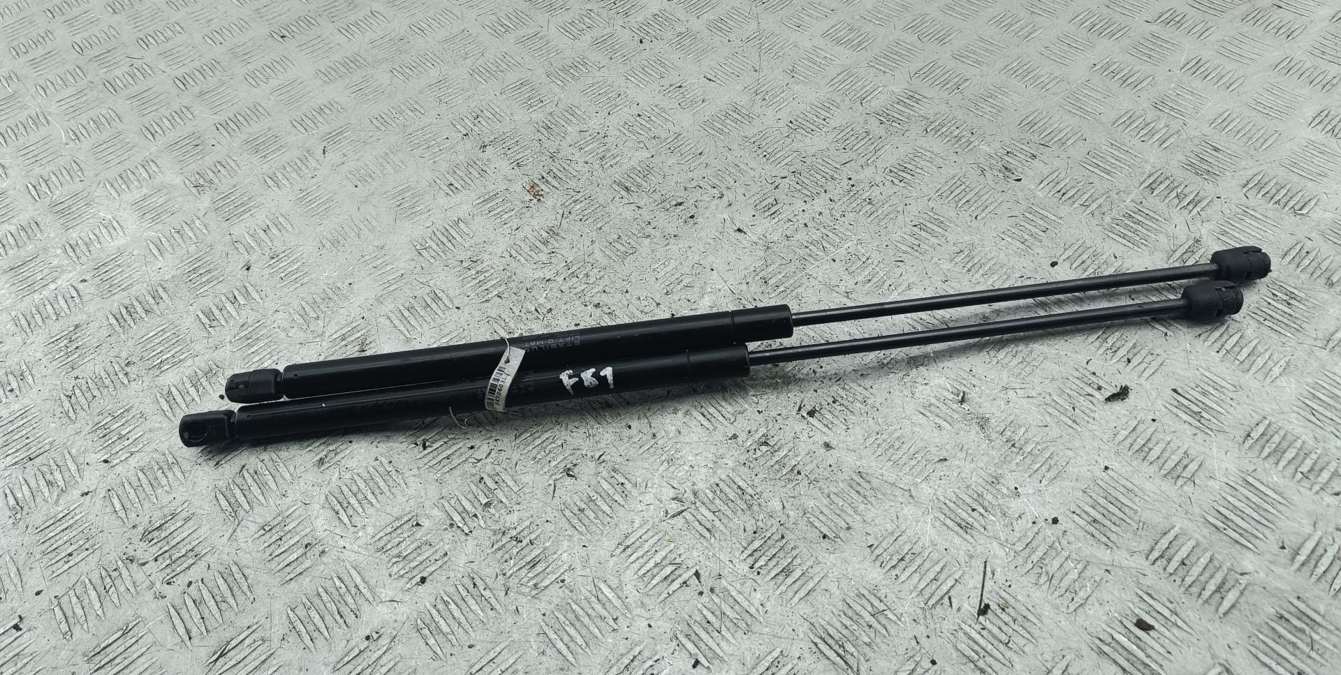 Амортизатор крышки багажника