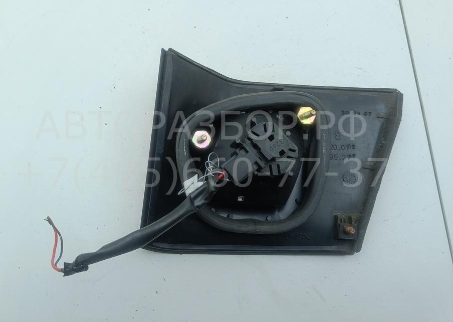 Фонарь задний внутренний левый