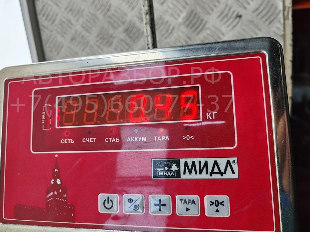 Петля двери