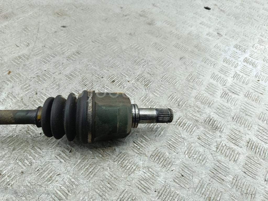 Полуось передняя правая