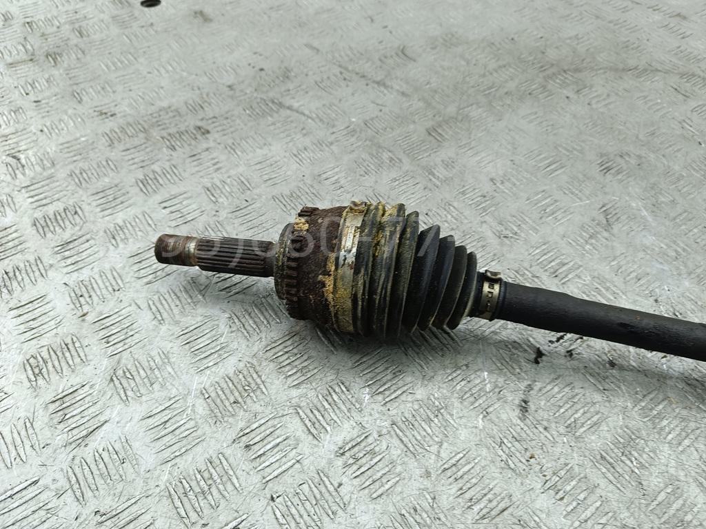 Полуось передняя правая