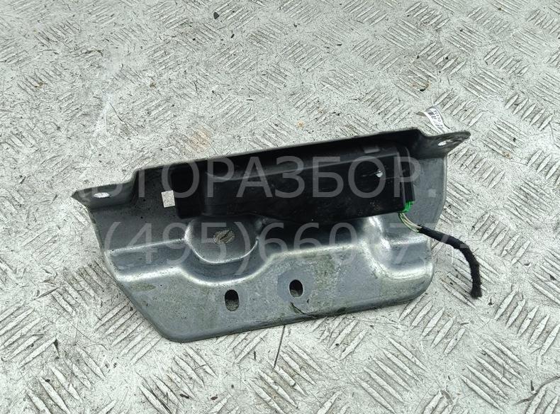 Замок багажника