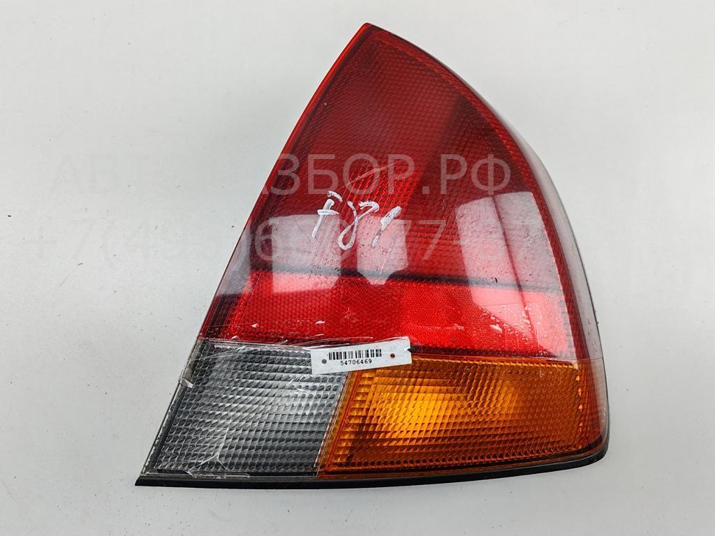 Фонарь задний правый