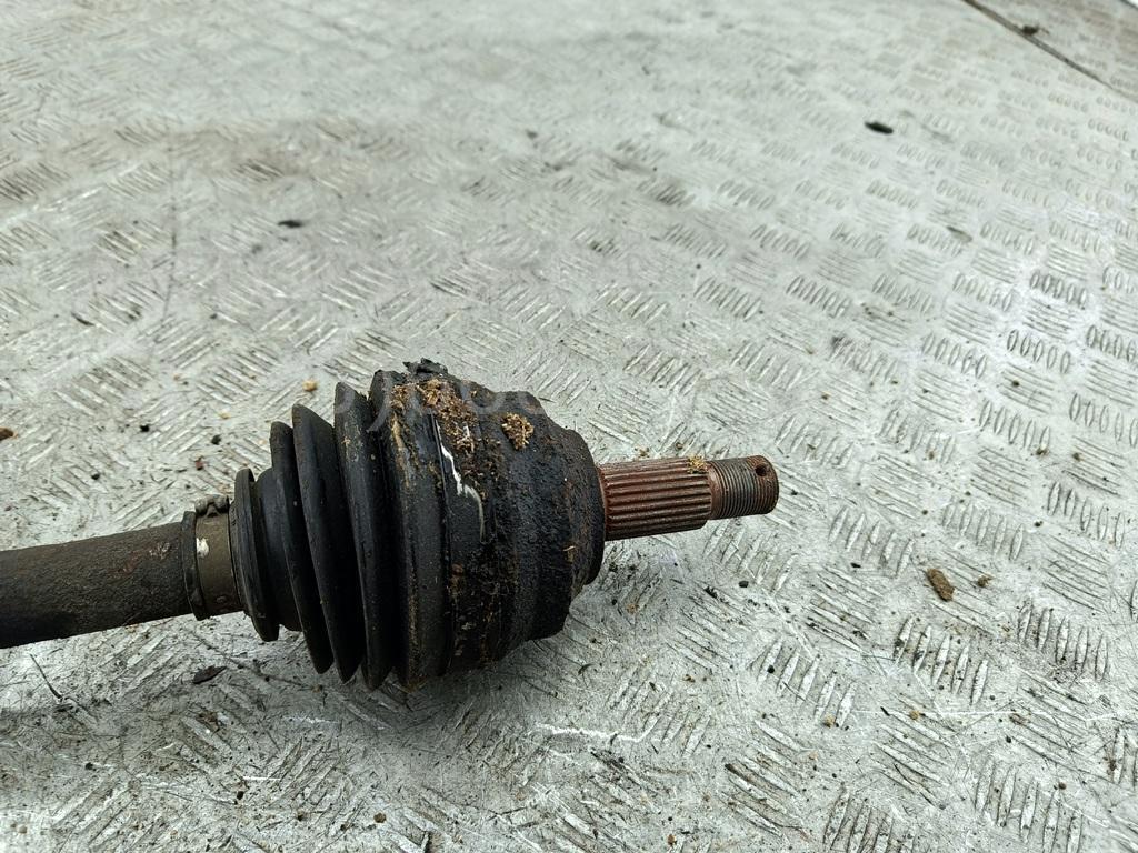 Полуось передняя левая