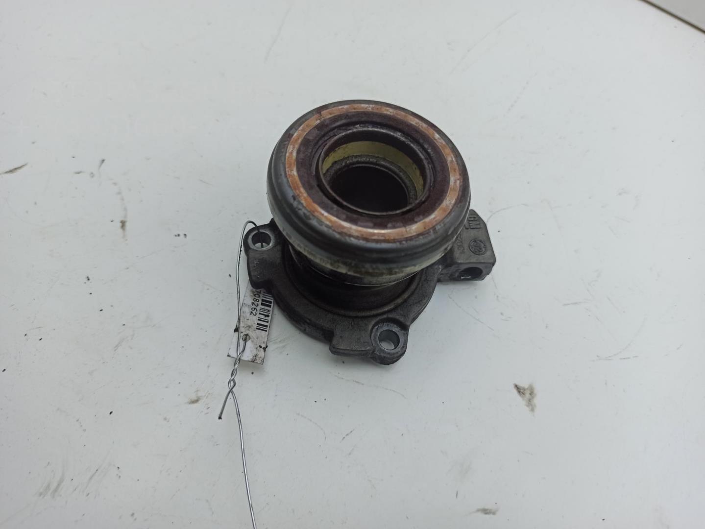 Цилиндр сцепления рабочий