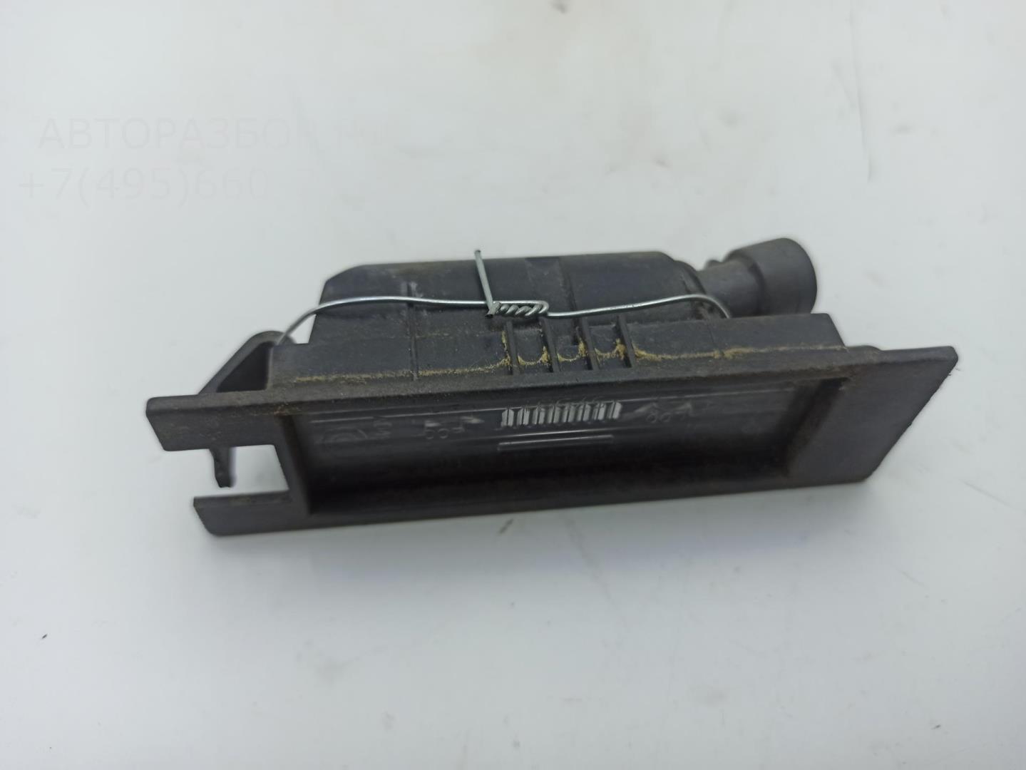 Фонарь подсветки номера